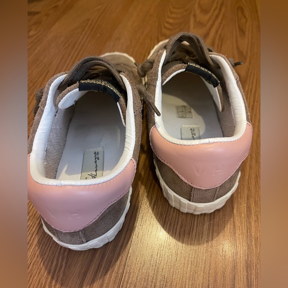 Like New Brown & Pink Vintage Havana Women’s Sneakers Size 7 - Picture 3 of 4